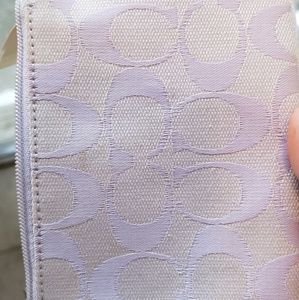 Authentic coach lavender wristlet